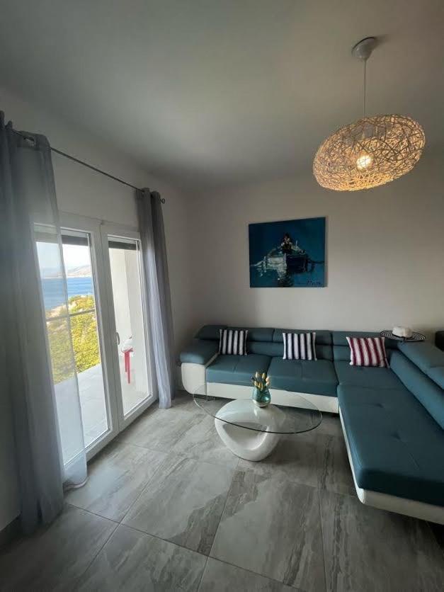 סווטי יוראי Blue Art Apartment מראה חיצוני תמונה